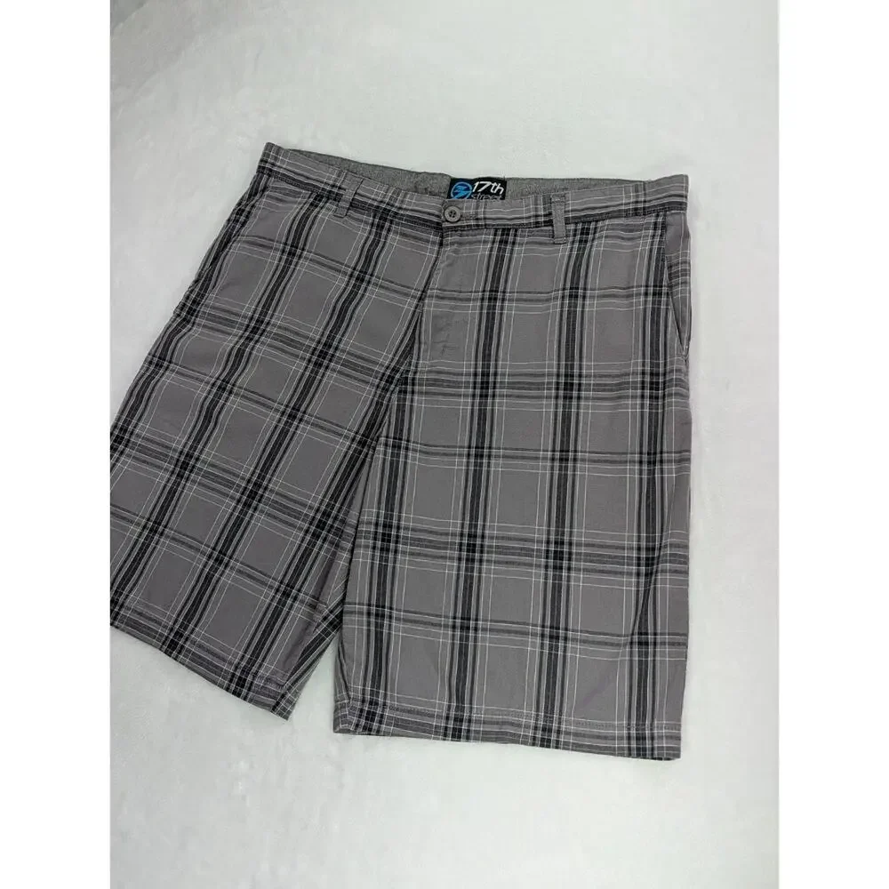 17th Street Surf Shop Mens Size 40 Plaid Chino Board Shorts